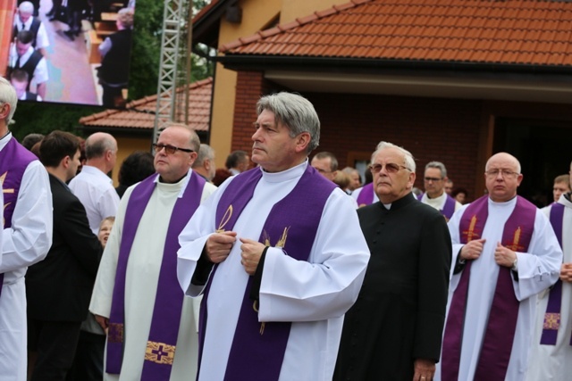 Pogrzeb śp. ks. kan. Piotra Kocura w Skoczowie