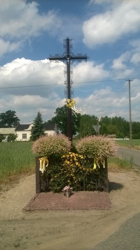 Przydrożne krzyże i figury Chrystusa