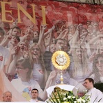 Boże Ciało w Krakowie - procesja z Wawelu na Rynek Główny - cz. 2