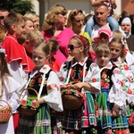 Procesja Bożego Ciała w Łowiczu, cz. I