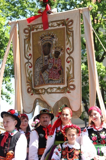 Procesja Bożego Ciała w Łowiczu, cz. I