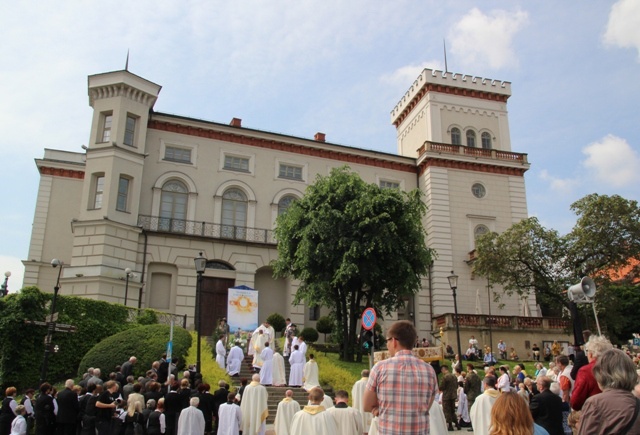 Procesja Bożego Ciała ulicami Bielska-Białej