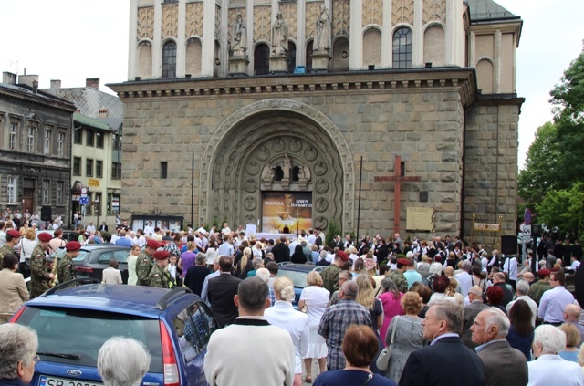 Procesja Bożego Ciała ulicami Bielska-Białej