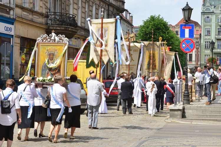 Boże Ciało - 1. i 2. ołtarz