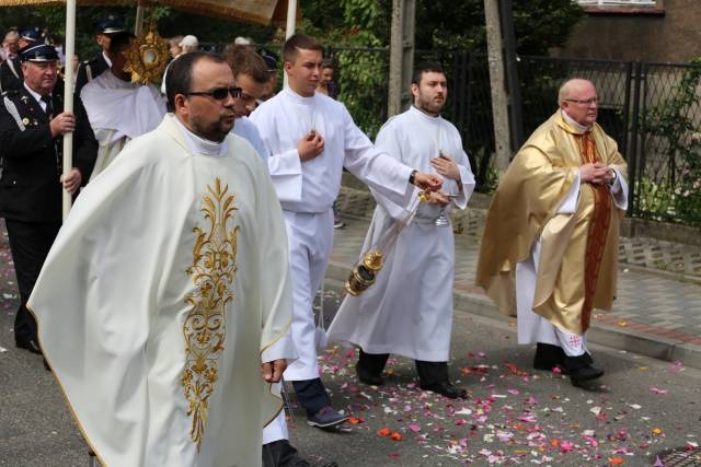 Boże Ciało - Czechowice-Dziedzice - NMP Królowej Polski