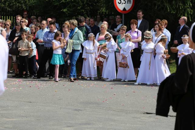 Boże Ciało - Czechowice-Dziedzice - NMP Wspomożenia Wiernych