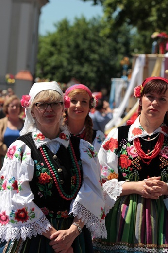 Procesja Bożego Ciała w Łowiczu, cz. I