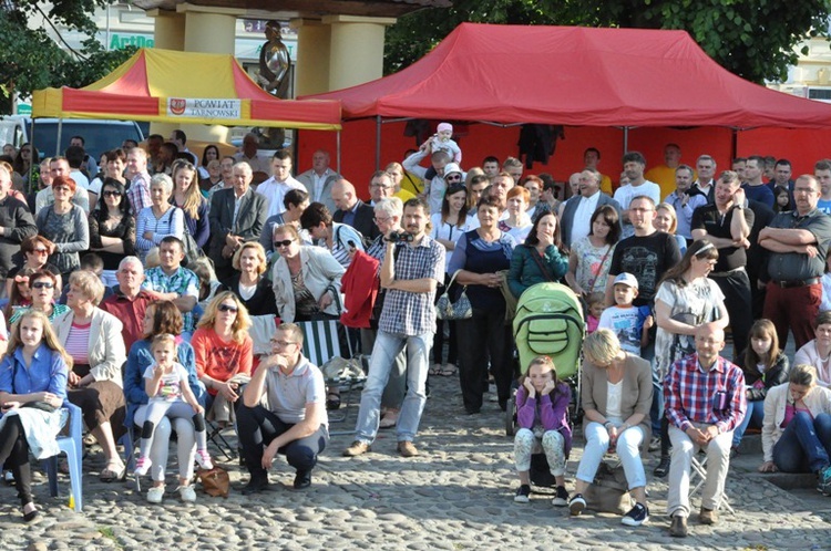 Wieczór uwielbienia w Zakliczynie