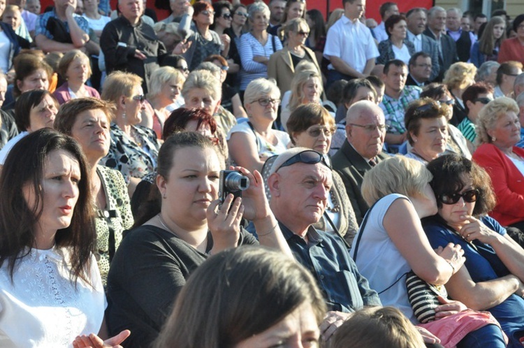 Wieczór uwielbienia w Zakliczynie