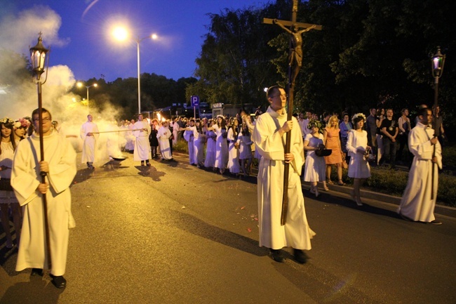 Po zmroku za Światłością Życia