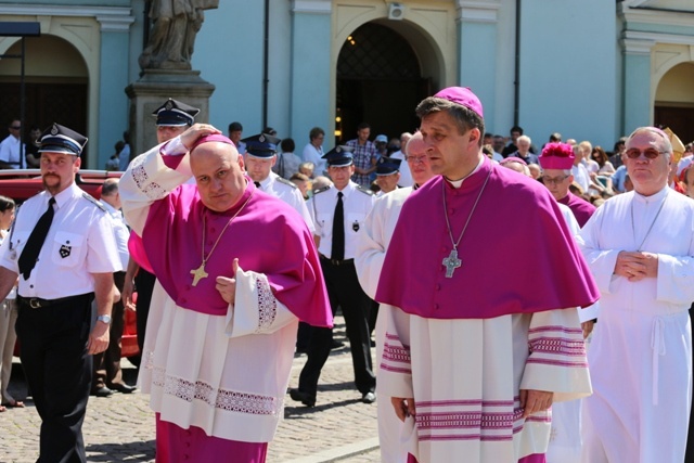 Procesja z relikwiami św. Jana Sarkandra