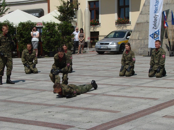 Musztra w Tarnowie, cz. 2