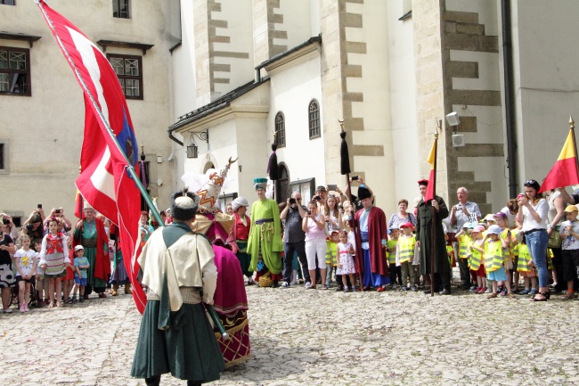 Lajkonik harcuje w Krakowie