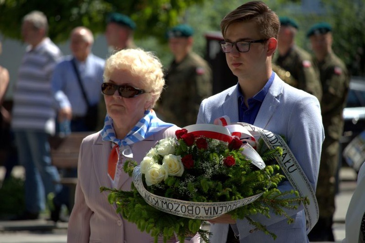 Obchody 70. rocznicy wyzwolenia nazistowskich niemieckich obozów koncentracyjnych