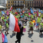 Rodzinny polonez na Marszu dla Życia i Rodziny