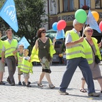 Rodzinny polonez na Marszu dla Życia i Rodziny