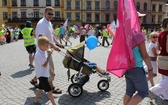 Rodzinny polonez na Marszu dla Życia i Rodziny