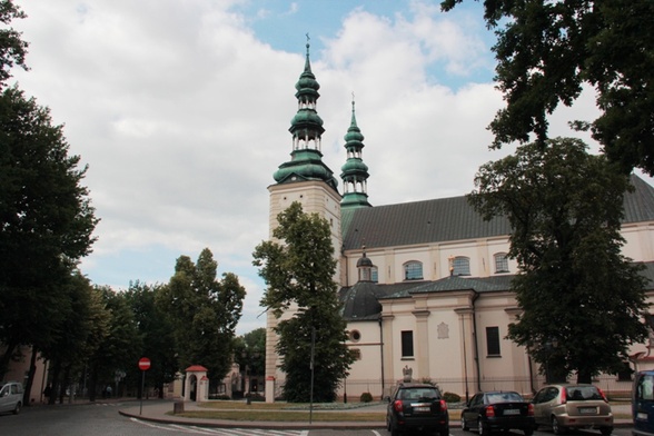 W bazylice katedralnej w Łowiczu rozpoczęły się kolejne prace remontowo-konserwatorskie