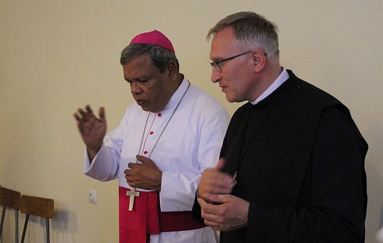 Bp Joseph Ponniah ze Sri Lanki na Złotych Łanach