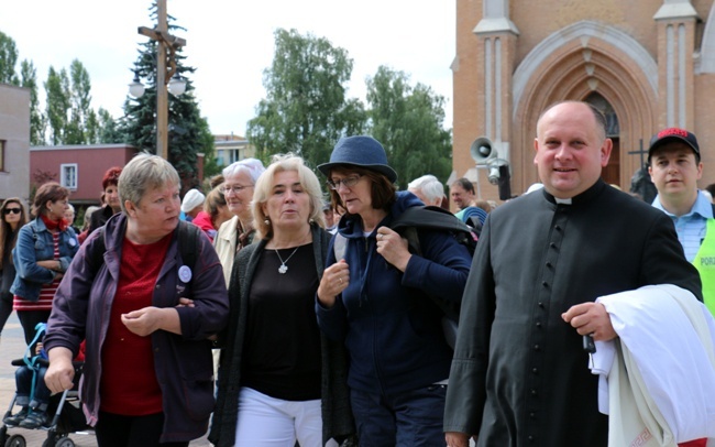 Pielgrzymka trzeźwościowa do Niepokalanowa