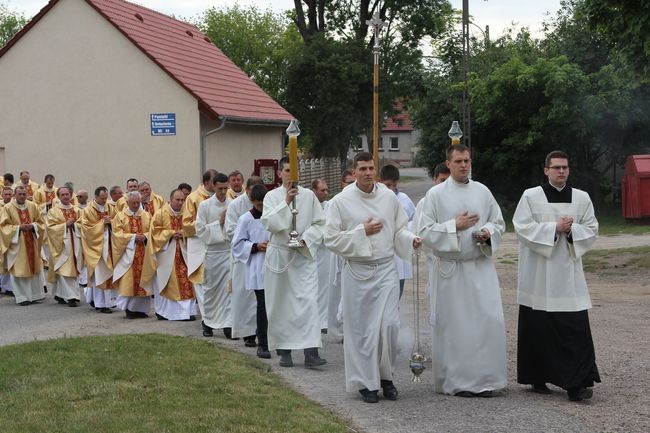 Święcenia diakonatu