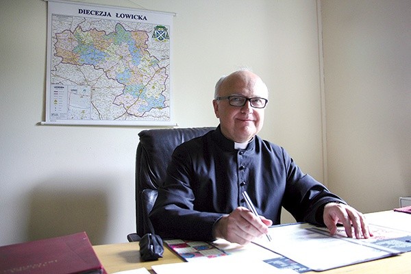  Ks. dr Stanisław Plichta, kanclerz kurii łowickiej