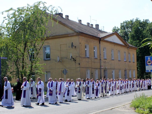 Pogrzeb śp. ks. Mariana Piotrowskiego cz. 2