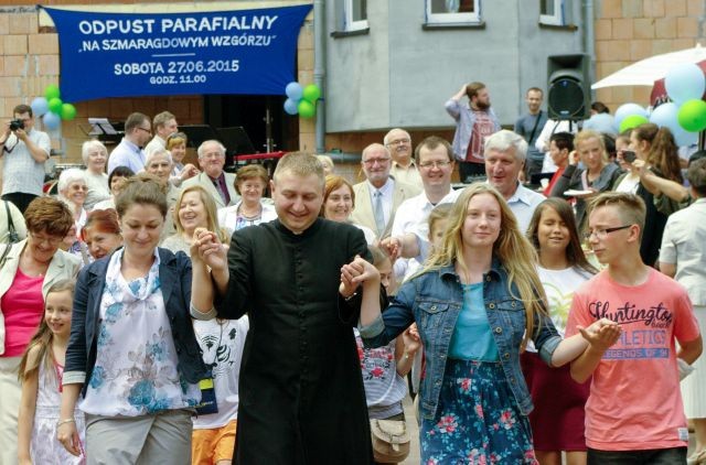 Rodziny na Szmaragdowym Wzgórzu