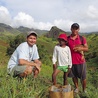 – Wszystkie kury będą się u nas czuły świetnie! – mówi o. Piotr Koman, który jest misjonarzem na Madagaskarze