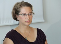 - Macierzyństwo jest kwestią priorytetów - uważa Anna Chojecka
