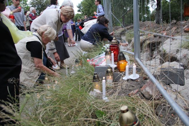 Marsz pamięci ofiar ludobójstwa na Wołyniu