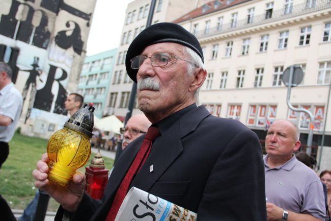 Marsz pamięci ofiar ludobójstwa na Wołyniu