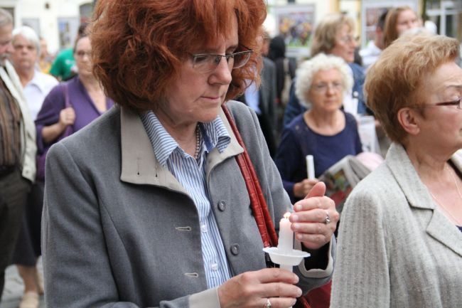 Marsz pamięci ofiar ludobójstwa na Wołyniu