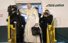 Papież o kontrowersyjnym krzyżu, i nie tylko