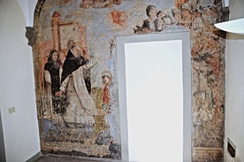  Błogosławiony Czesław na ścianie klasztoru San Domenico di Fiesole najprawdopodobniej nawraca wodza mongolskiej armii. Nie wiadomo jeszcze, z którego wieku pochodzi fresk ani kto jest jego autorem