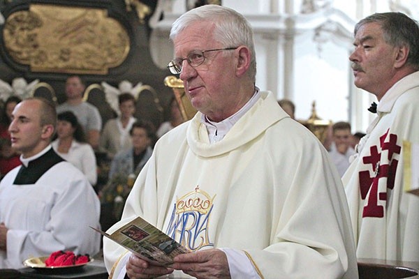  Dla bożogrobców bazylika krzeszowska z Grobem Pańskim to ważne i często odwiedzane miejsce