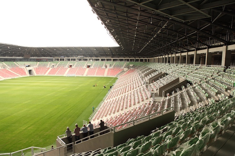 Nowy Stadion w Tychach - w środku