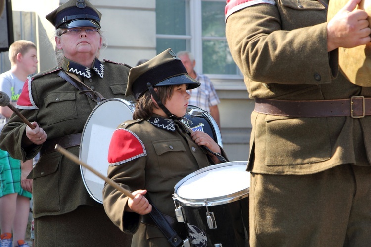 VI Odyseja Historyczna - parada w Kutnie