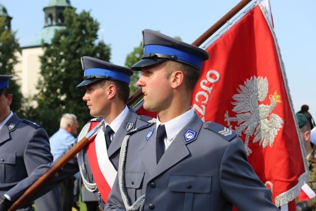 Jubileuszowy hołd dla MB Rychwałdzkiej - cz. 2