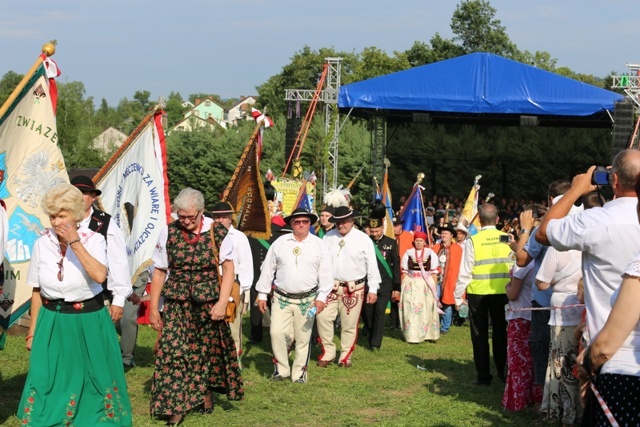 Jubileuszowy hołd dla MB Rychwałdzkiej - cz. 2