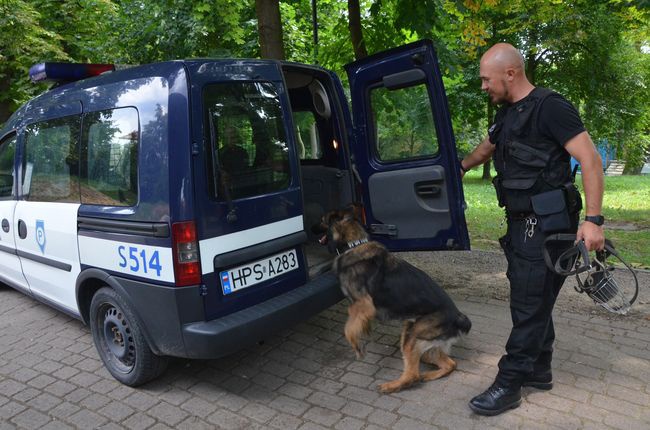 Czworonogi w policyjnej służbie