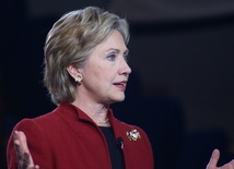 Clinton będzie się tłumaczyć z ataku w Libii