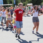 70. Pielgrzymka Rybnicka - dzień drugi - w tańcu