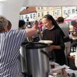 Festyn na rzecz hospicjum