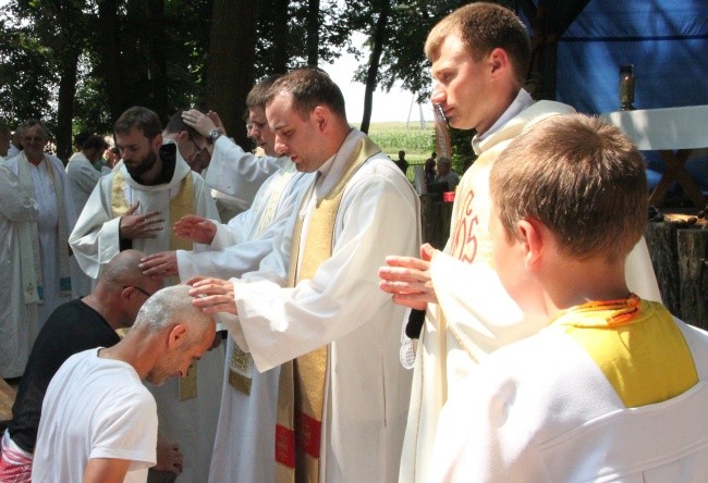 Radość przyjaźni w Siemysłowie