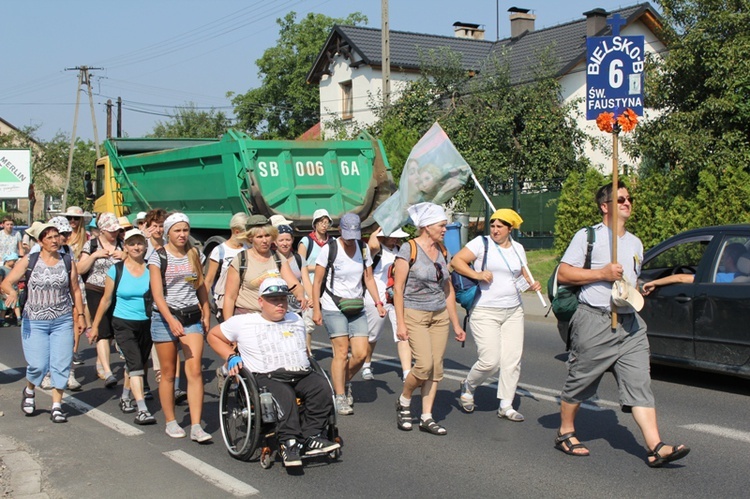 Grupa 6 - 24. Piesza pielgrzymka na Jasną Górę