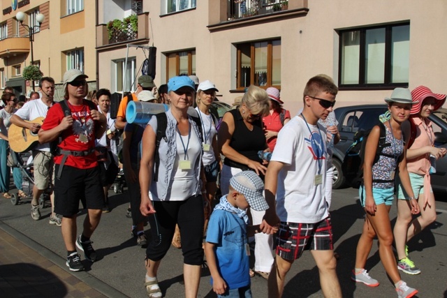 14. Pielgrzymka Dekanatu Czechowickiego w drodze na Jasną Górę