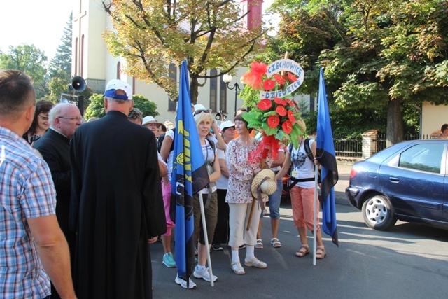 14. Pielgrzymka Dekanatu Czechowickiego w drodze na Jasną Górę