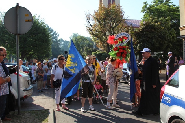 14. Pielgrzymka Dekanatu Czechowickiego w drodze na Jasną Górę