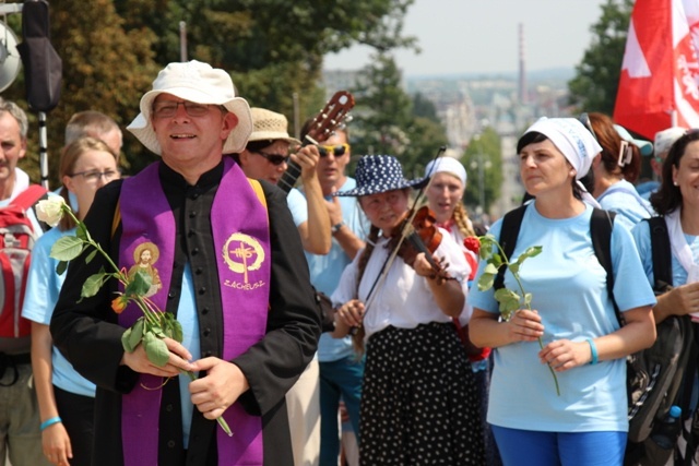 Powitanie pielgrzymów bielsko-żywieckich A.D. 2015 - cz. 1